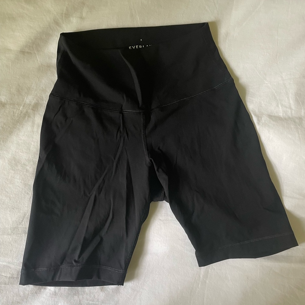 Everlane The Perform Bike Shorts High Waisted Size Small Black 8” Inseam